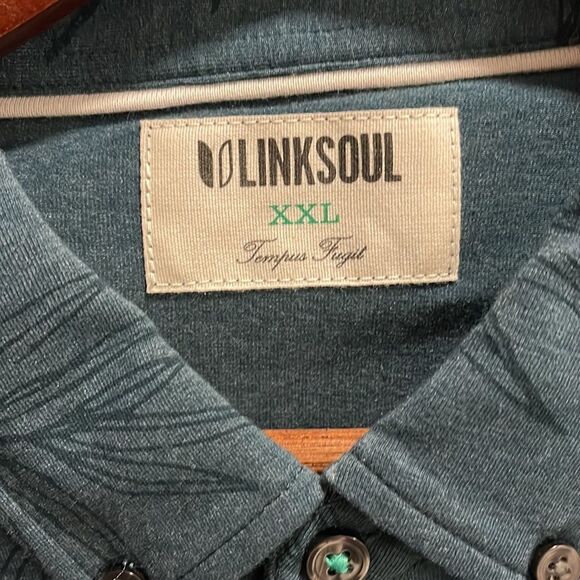 Xxl button down  - Picture 3 of 3